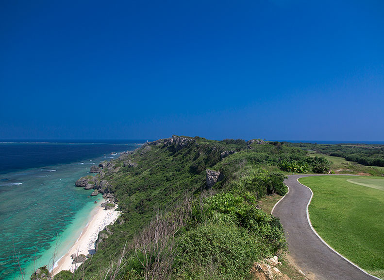 宮古島的蔚藍海洋盡情享受