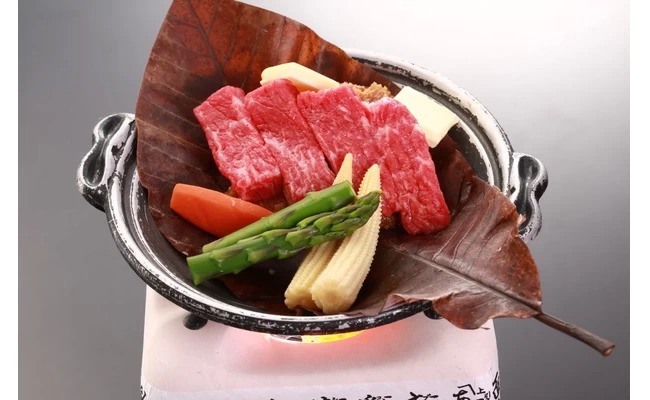 特製味噌「飛驒牛朴葉味噌牛排」
