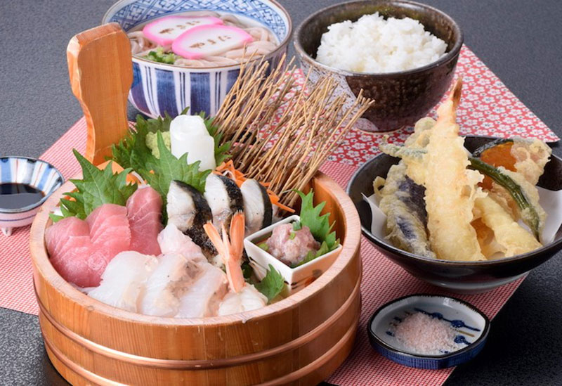 お食事処　やまに