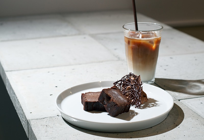 THE SMILE CHOCOLATE cafe &