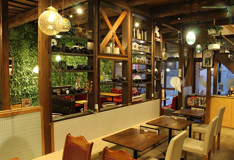 およねカフェ 岩倉本店