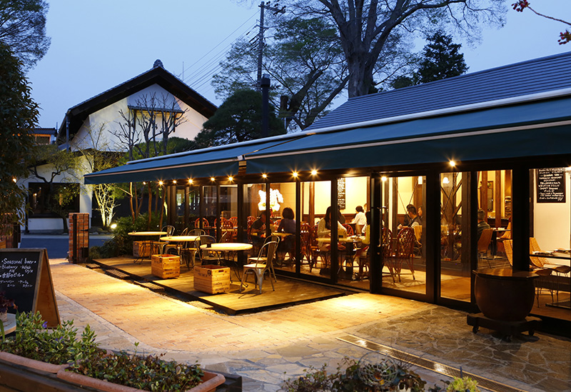 石川酒造　酒飲みのテーマパーク　福生のビール小屋