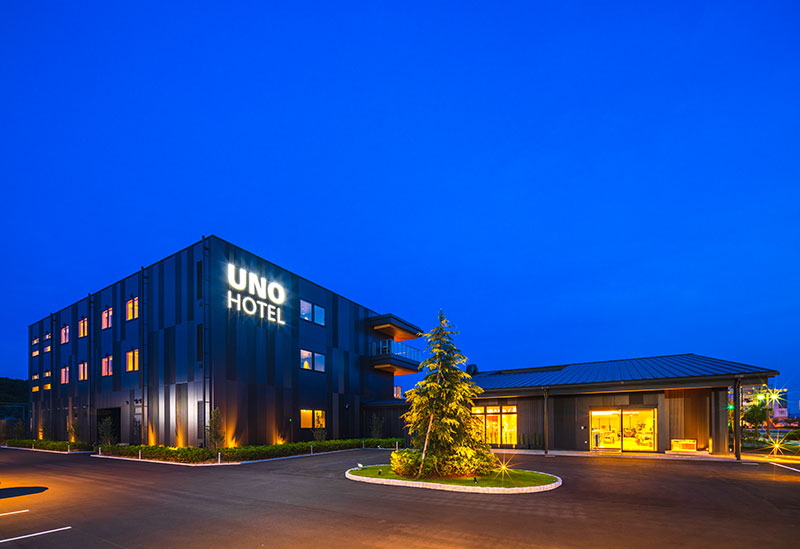 UNO HOTEL