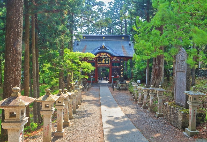 三峯神社