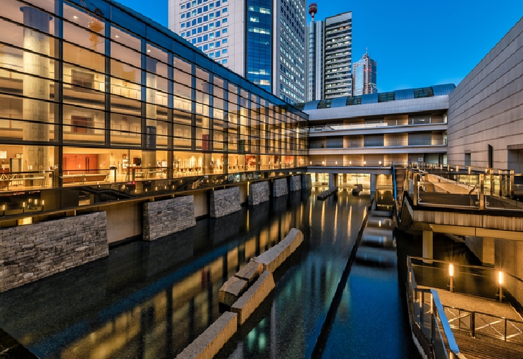 新国立劇場