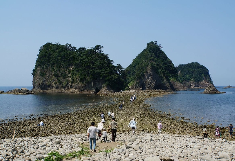 三四郎島