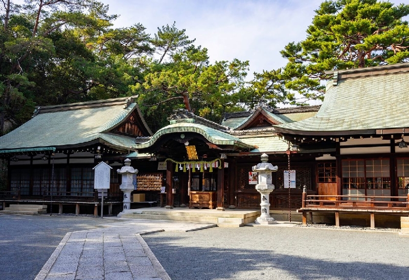 艮神社