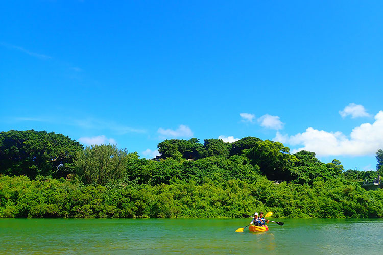 Okinawa-kayak ease 沖縄カヤックイーズ