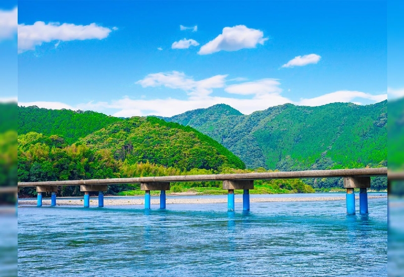 佐田沈下橋（四万十川）