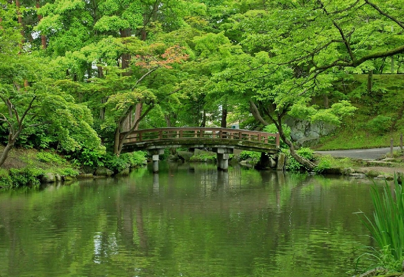 盛岡城跡公園（岩手公園）