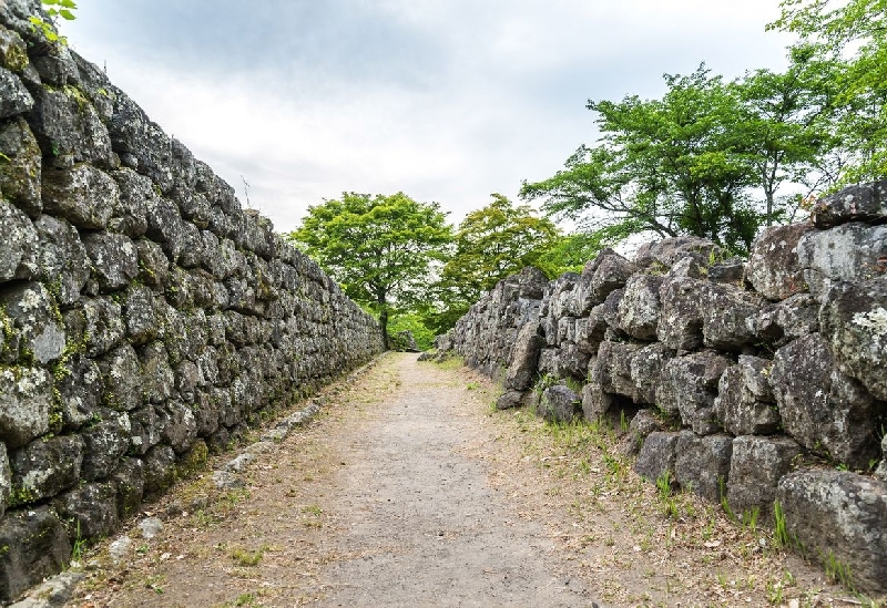 岡城跡