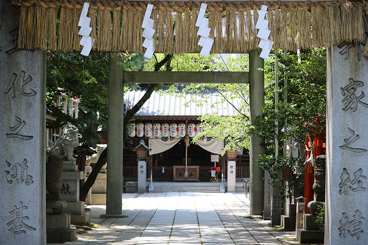 空鞘稲生神社