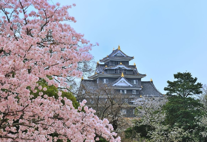 岡崎城