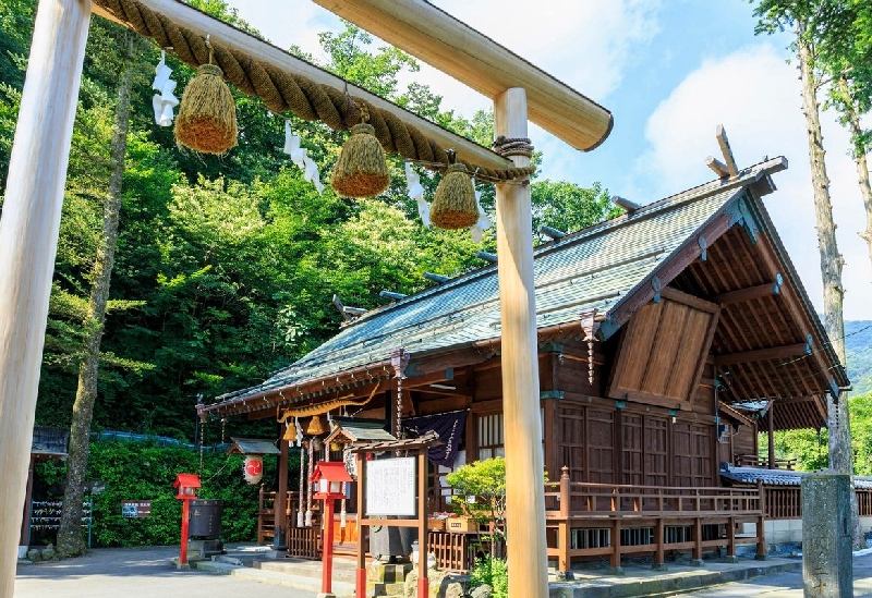 伊香保神社