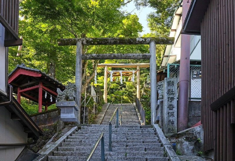 伊香保神社