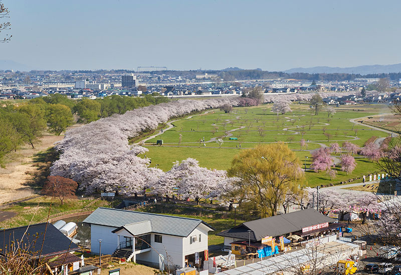 展勝地公園