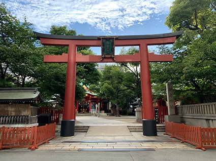 御霊神社
