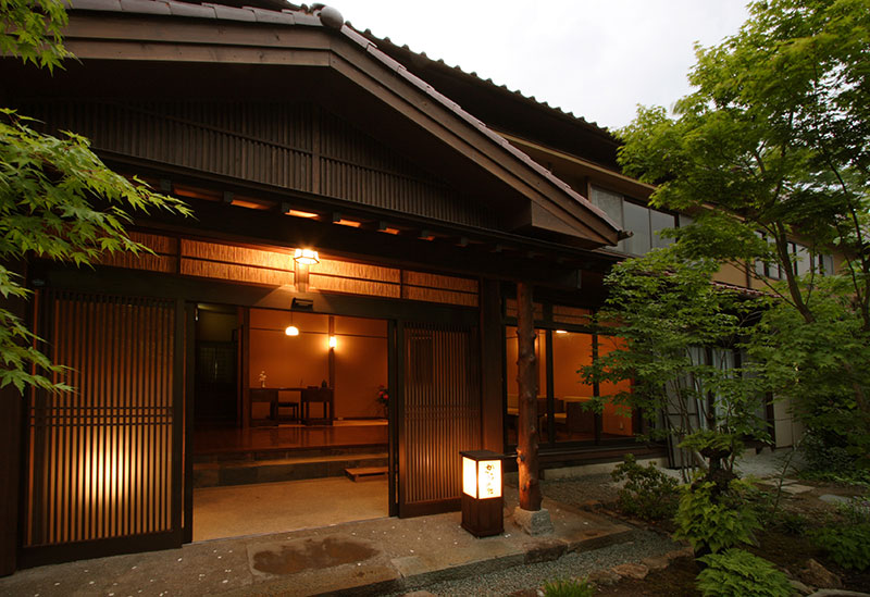 かつら旅館