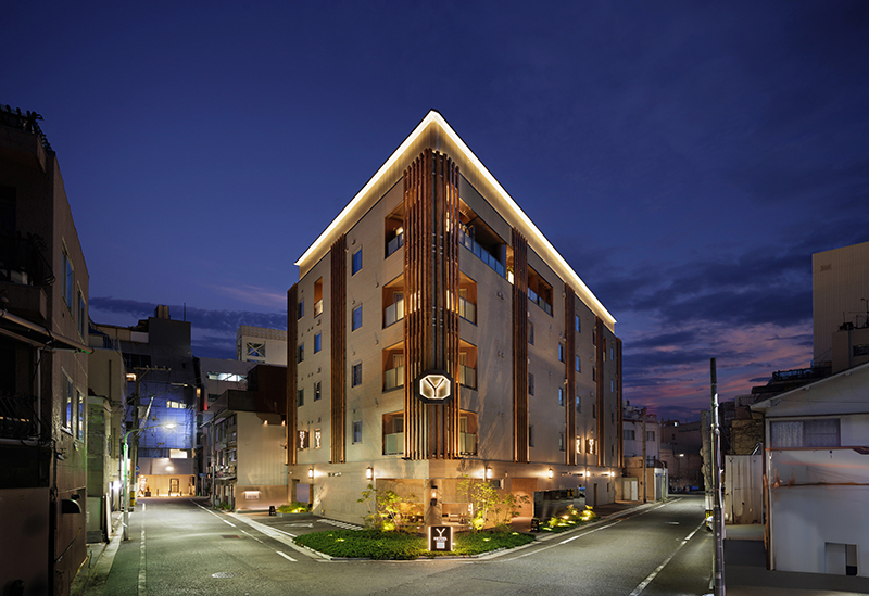 Y-HOTEL
